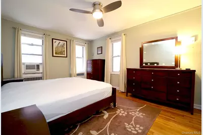 118-11 84 Avenue 118-11 84 Avenue #109, Kew Gardens, NY 11415 - Photo 19