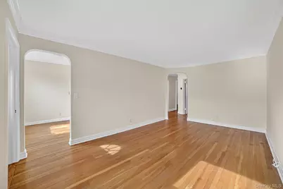 223 1/2 Delano W Avenue, Yonkers, NY 10704 - Photo 7