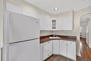 223 1/2 Delano W Ave, Yonkers, NY 10704 - Photo 11