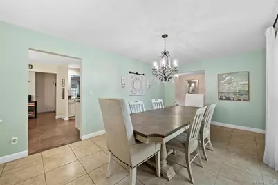 442 Hoffman Lane, Hauppauge, NY 11788 - Photo 7