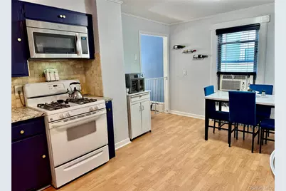 25 School Street, Port Washington, NY 11050 - Photo 19