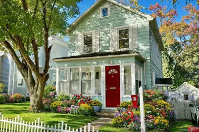 25 School Street, Port Washington, NY 11050 - Photo 1