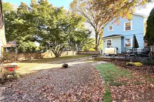 25 School St, Port Washington, NY 11050 - Photo 3