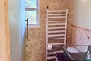 25 School St, Port Washington, NY 11050 - Photo 9