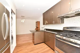 142 I U Willets Rd, Albertson, NY 11507 - Photo 5