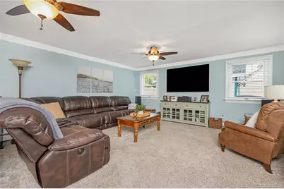 74 Loop Drive, Sayville, NY 11782 - Photo 21