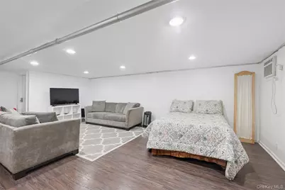 131-18 226th Street, Springfield Gardens, NY 11413 - Photo 31