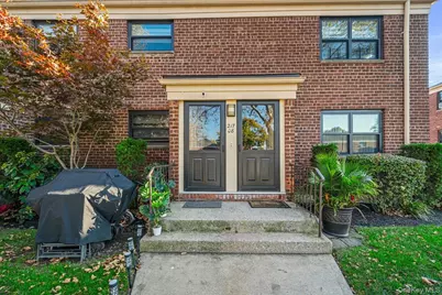 217-08 73 Avenue #383A2, Bayside, NY 11364 - Photo 3