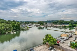 666 Pelham Rd, New Rochelle, NY 10805 - Photo 21