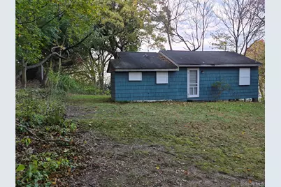 19 Carlisle Drive, Northport, NY 11768 - Photo 1