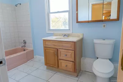 168 Oldfield Avenue, Amityville, NY 11701 - Photo 15