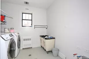 247 Cherry Ln, Suffern, NY 10901 - Photo 11