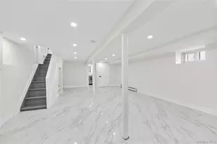 220-27 134th Rd, Springfield Gardens, NY 11413 - Photo 15