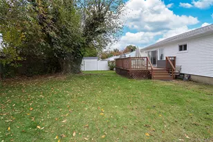 6 Gerhard Rd, Plainview, NY 11803 - Photo 23