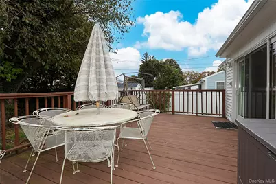 6 Gerhard Road, Plainview, NY 11803 - Photo 19