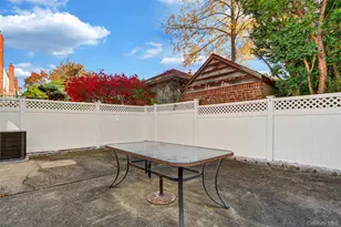 248-14 Deepdale Ave, Little Neck, NY 11362 - Photo 17