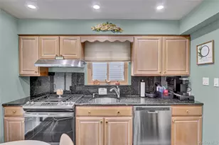 248-14 Deepdale Ave, Little Neck, NY 11362 - Photo 7