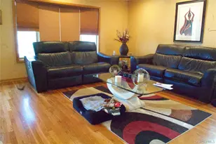 2082 Renfrew Ave, Elmont, NY 11003 - Photo 17