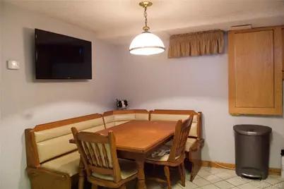 2082 Renfrew Avenue, Elmont, NY 11003 - Photo 37