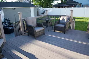 2082 Renfrew Ave, Elmont, NY 11003 - Photo 9