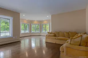 185 Spook Rock Rd, Suffern, NY 10901 - Photo 7