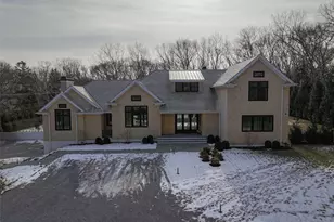 512 Edge of Woods Rd, Water Mill, NY 11976 - Photo 17