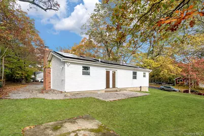 52 Maple Lane, Medford, NY 11763 - Photo 19