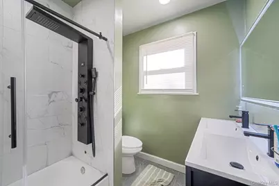 52 Maple Lane, Medford, NY 11763 - Photo 13