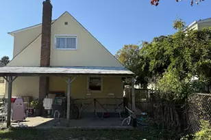 34 Carleton St, Westbury, NY 11590 - Photo 17