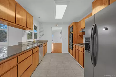 11 Charnwood Drive, Montebello, NY 10901 - Photo 11