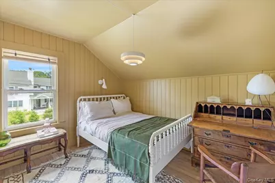 19 New Jersey Avenue, Bellport, NY 11713 - Photo 17