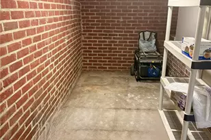 [Address not provided], Lindenhurst, NY 11757 - Photo 29