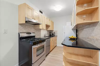 1815 Palmer Avenue #1R, Larchmont, NY 10538 - Photo 9