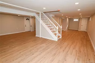 124 Willett Pl, Roosevelt, NY 11575 - Photo 23