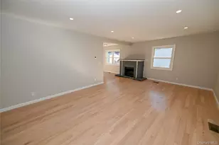 124 Willett Pl, Roosevelt, NY 11575 - Photo 3