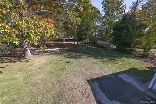 124 Willett Pl, Roosevelt, NY 11575 - Photo 31