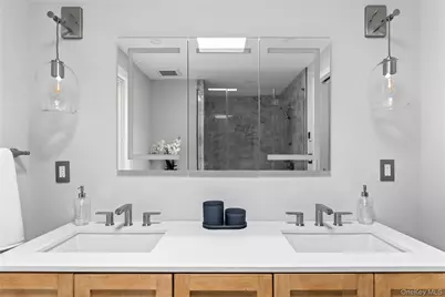 25 Wood Road, Sands Point, NY 11050 - Photo 25