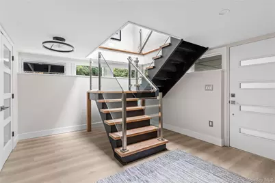 25 Wood Road, Sands Point, NY 11050 - Photo 3