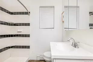 1137 Namdac Ave, Bay Shore, NY 11706 - Photo 7