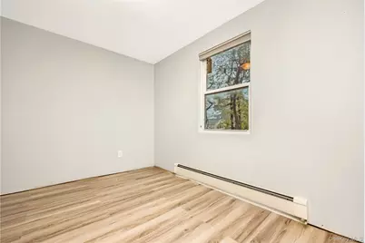 1137 Namdac Avenue, Bay Shore, NY 11706 - Photo 11