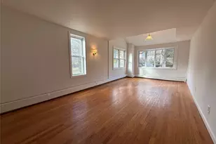 24 Old Knollwood Rd, White Plains, NY 10607 - Photo 7