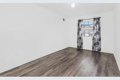 197 Surf Drive #123, Bronx, NY 10473 - Photo 13