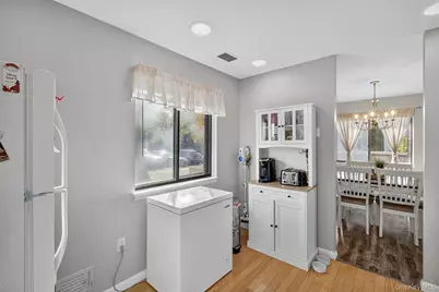 2203 Mulberry Court, Poughkeepsie, NY 12603 - Photo 7