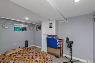 129-27 135th Pl, Ozone Park, NY 11420 - Photo 15