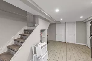 129-27 135th Pl, Ozone Park, NY 11420 - Photo 13