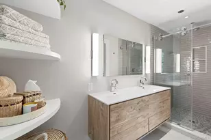 60 Franklin Ave, Quiogue, NY 11978 - Photo 17