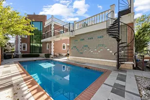 64-35 Marathon Pkwy, Little Neck, NY 11362 - Photo 31