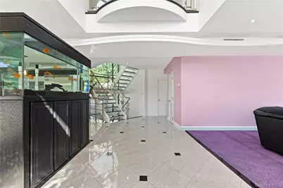 6435 Marathon Parkway, Little Neck, NY 11362 - Photo 5