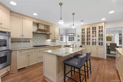 12 Sunnybrae Place, Bronxville, NY 10708 - Photo 9
