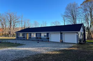 786 N Clove Rd, Millbrook, NY 12585 - Photo 5